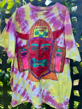 Load image into Gallery viewer, The graffiti samurai - 2xl
