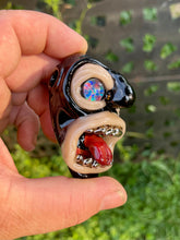 Load image into Gallery viewer, Opal trap king pendant finished in platinum