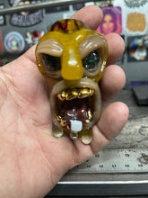 Load image into Gallery viewer, Wigwag TrapKing with gold and opal
