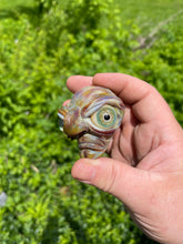 Load image into Gallery viewer, Big eye medman
