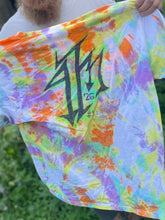 Load image into Gallery viewer, Split head shirt xl
