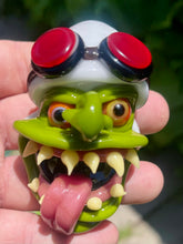 Load image into Gallery viewer, Gremlin racer
