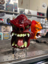 Load image into Gallery viewer, Blood jelly gorilla peak top
